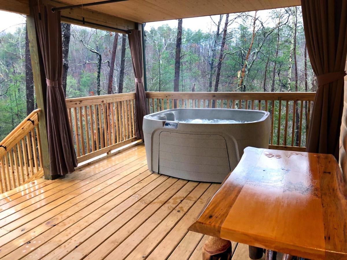 Villa Gatlinburg - Honeymoon Hideaway Exterior foto